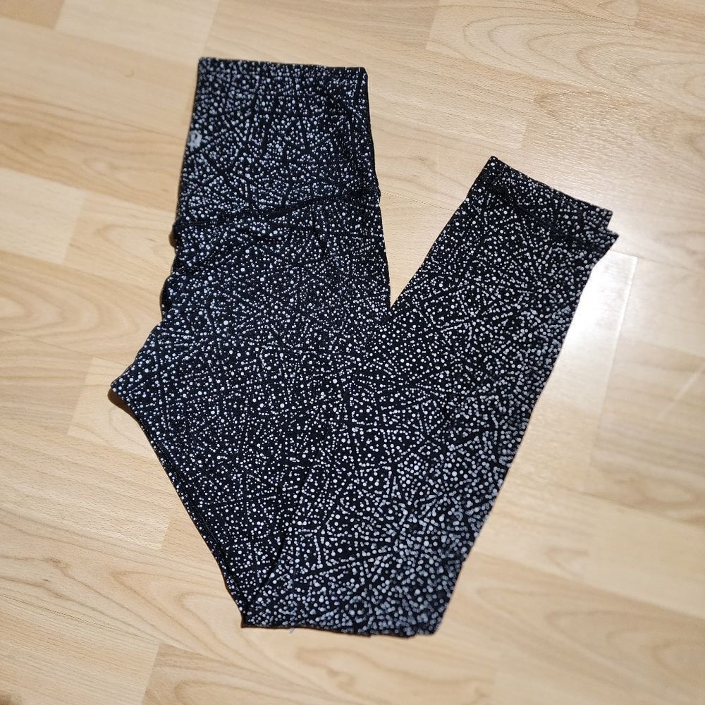 Lululemon Black & White Speckled Align Leggings